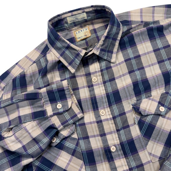 Levi's Other - Levi's Mens XL Plaid Long Sleeve Button Down Shirt Vintage Cotton Blend Korea